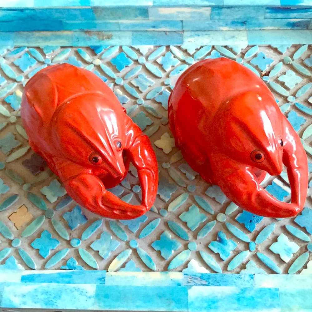 Catch of the day! 2 vintage ceramic lobster dishes